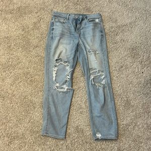 American eagle ripped mom jeans